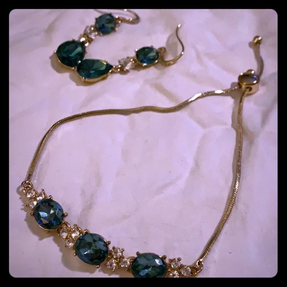 Set rings and bracelets